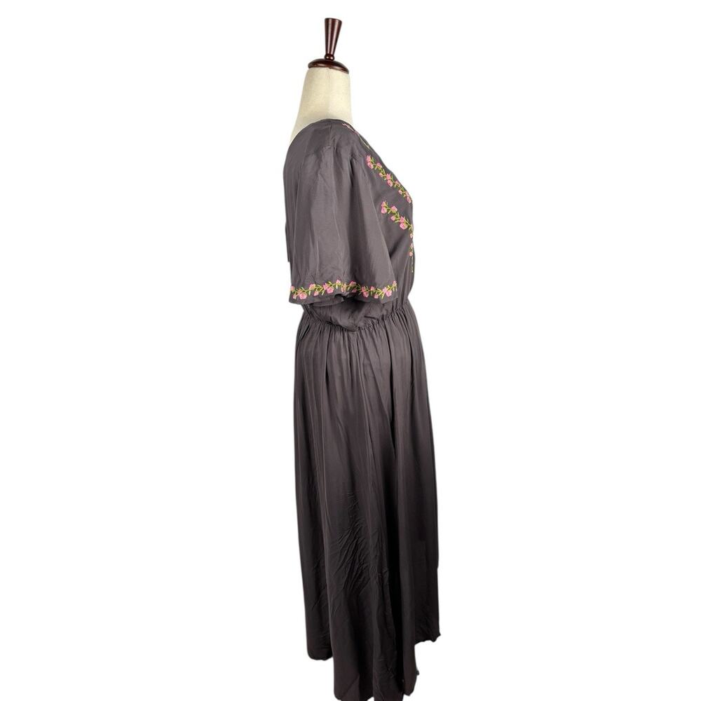 Jodifl Hi Low Embroidered Charcoal Flowy Boho Dress 1x New Faux‎ Wrap Floral - Picture 4 of 11